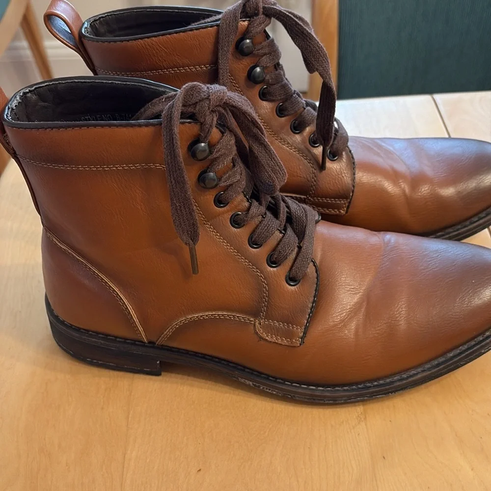 Men's Santino Luciano Brown Leather Lace-Up Ankle Boots. Size 9.5